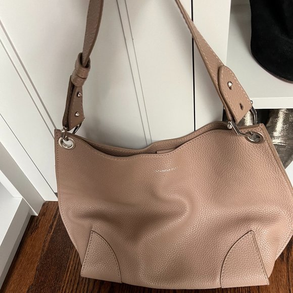 Alexander McQueen - Picture 1 of 2